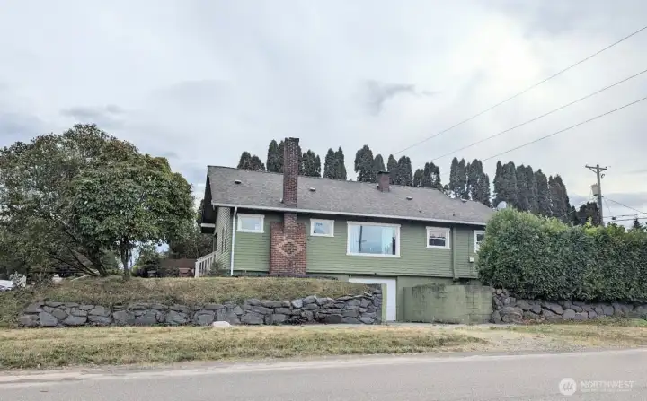 Home is over 1400sq ft.