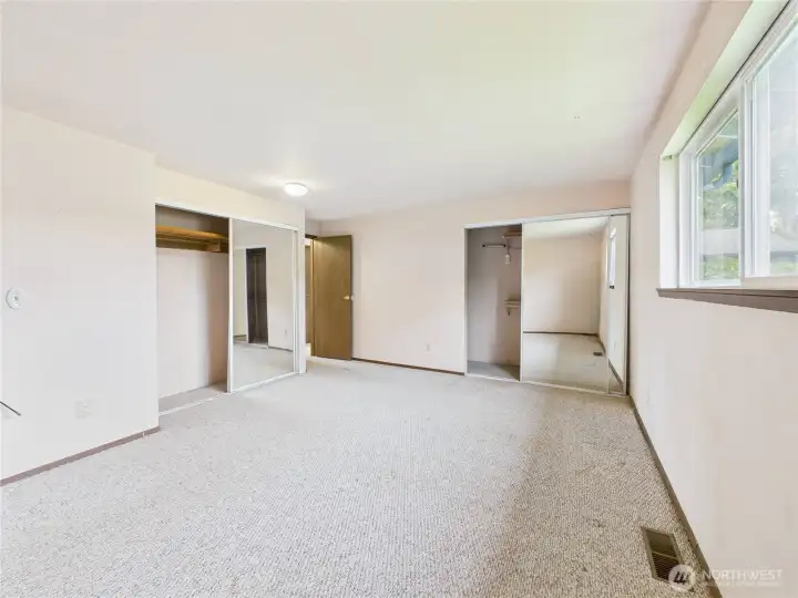 Main Bedroom with Bathroom and 2 closets