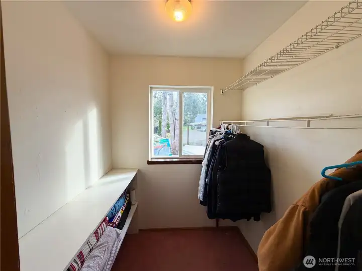 Walk in closet.