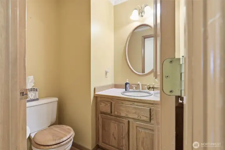 GUEST BATH