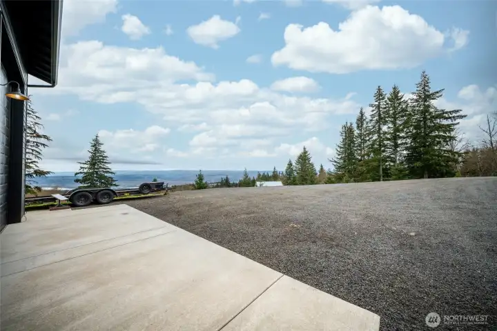 Tons of gravel parking with amazing views out to the river.