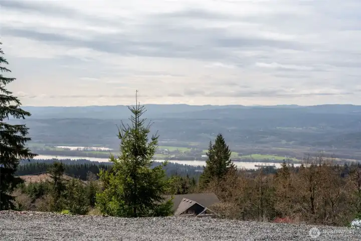 Tons of gravel parking with amazing views out to the river.