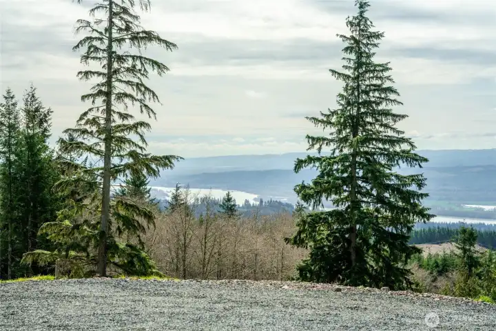 Tons of gravel parking with amazing views out to the river.