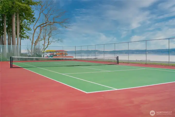 Tennis at the spit