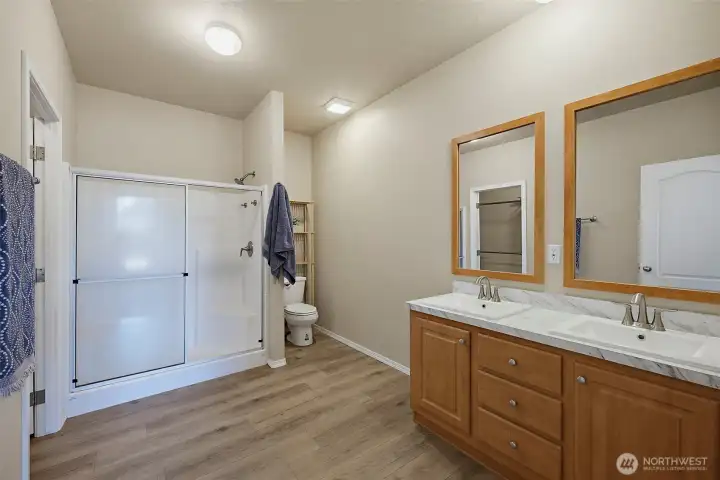 Dual Sink Primary