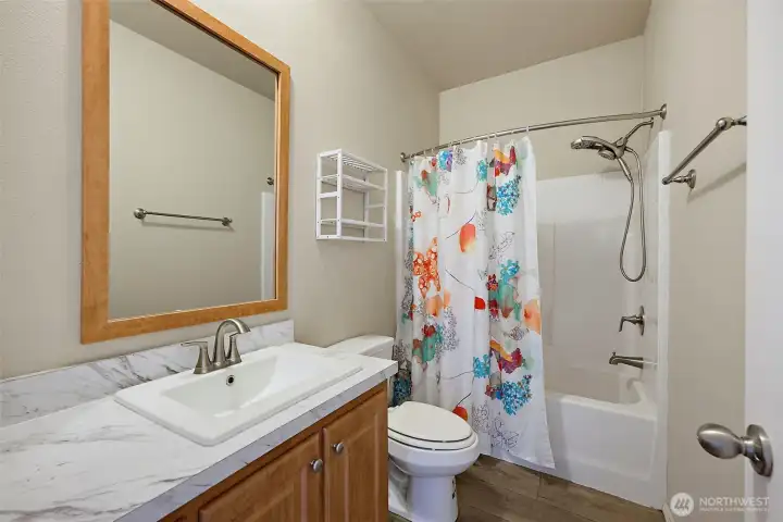 Secondary Bathroom.