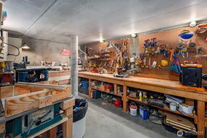 Fully equipped workshop space ready for projects, woodworking, and hobbies. Fully equipped workshop space ready for projects, woodworking, and hobbies.