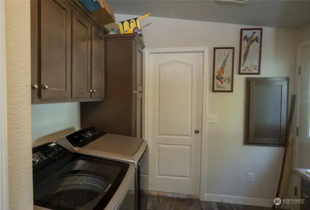 Large Laundry Room