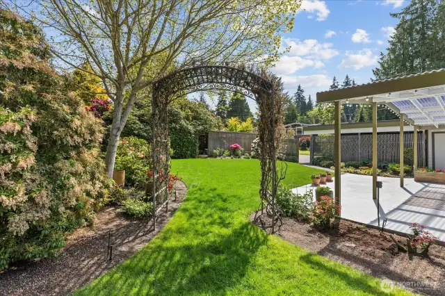 Custom build arch