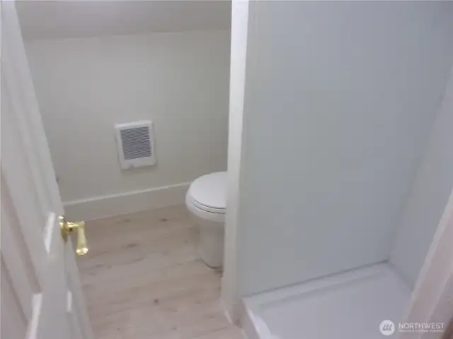 2nd Level 3/4 bath.