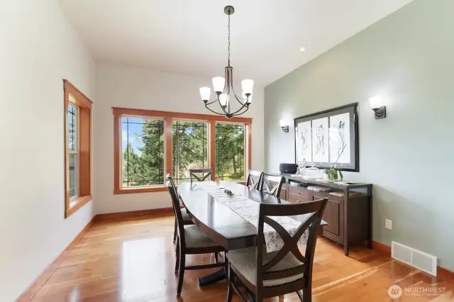 Formal dining room