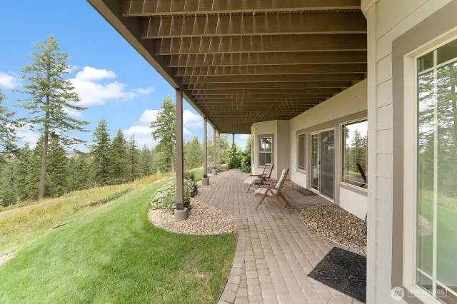 Spacious patio area