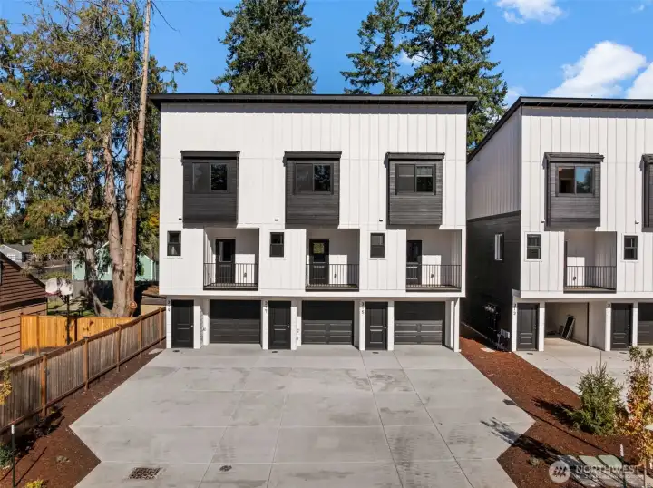 Unit next door listed as well.