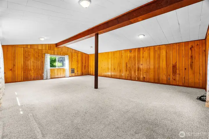 Large bonus room that was used for bedroom and bonus living space Large bonus room that was used for bedroom and bonus living space