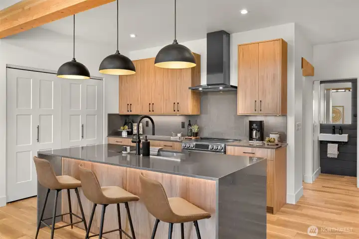 Photos represent builder's finish product and may not be exact.