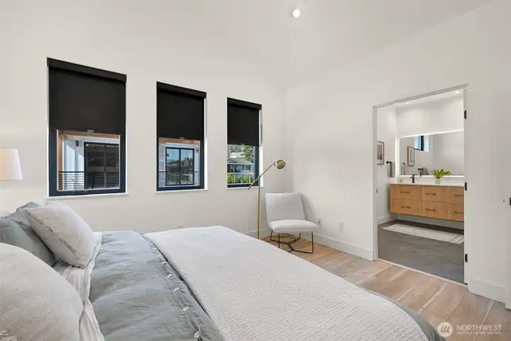 Photos represent builder's finish product and may not be exact.