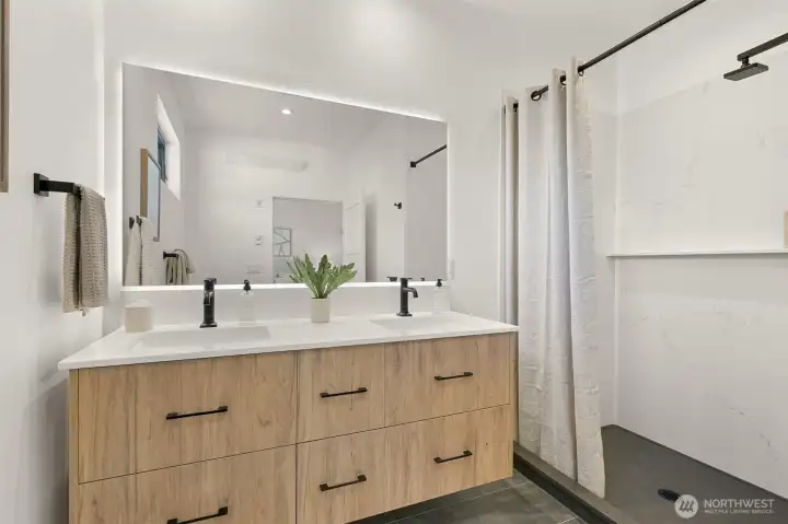 Photos represent builder's finish product and may not be exact.