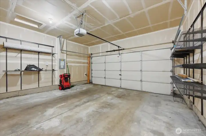 Extra Deep Garage - Shelving Stays