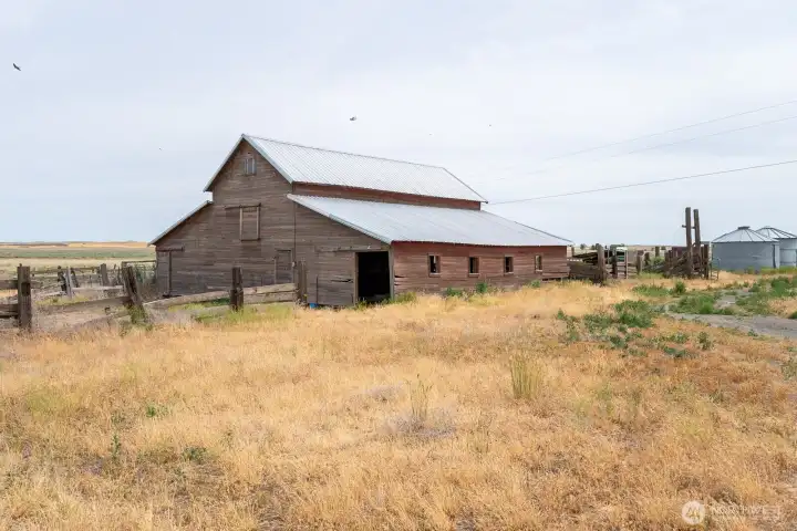 Barn