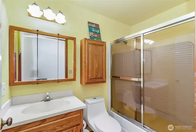 Upper Level Full Bath Serves the 3 Secondary Bedrooms~