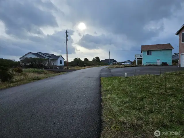 Neighborhood view to the South.