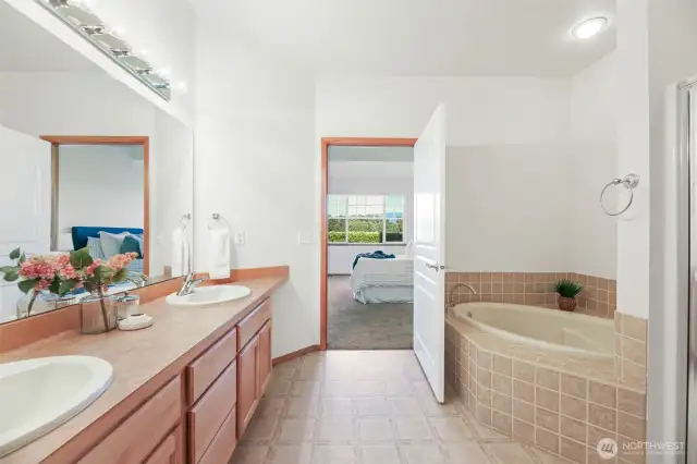 Primary bath