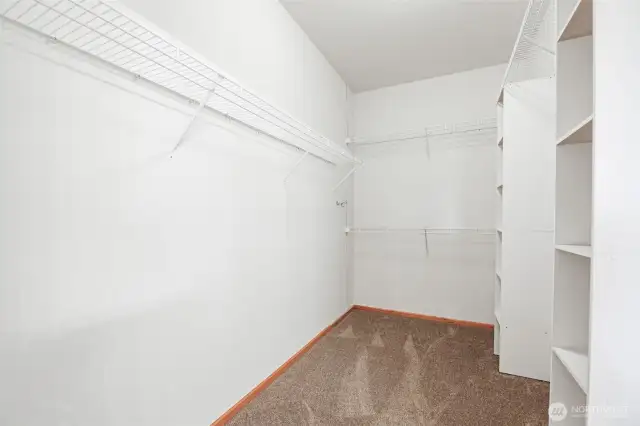 Walk in closet