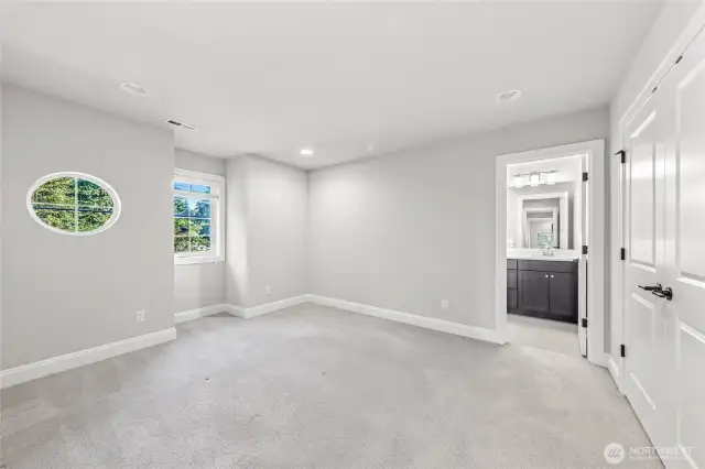 Ensuite bedroom