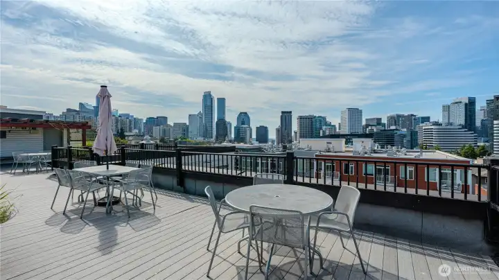 Enjoy city-living at it's finest from the rooftop lounge, featuring sweeping skyline views - perfect for relaxing or entertaining.