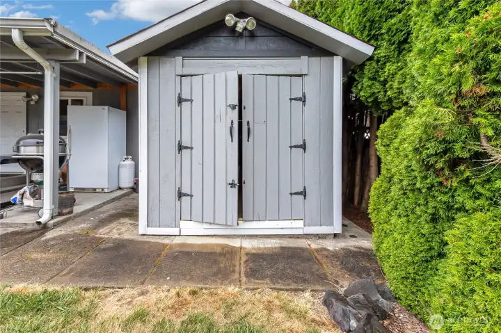 Shed