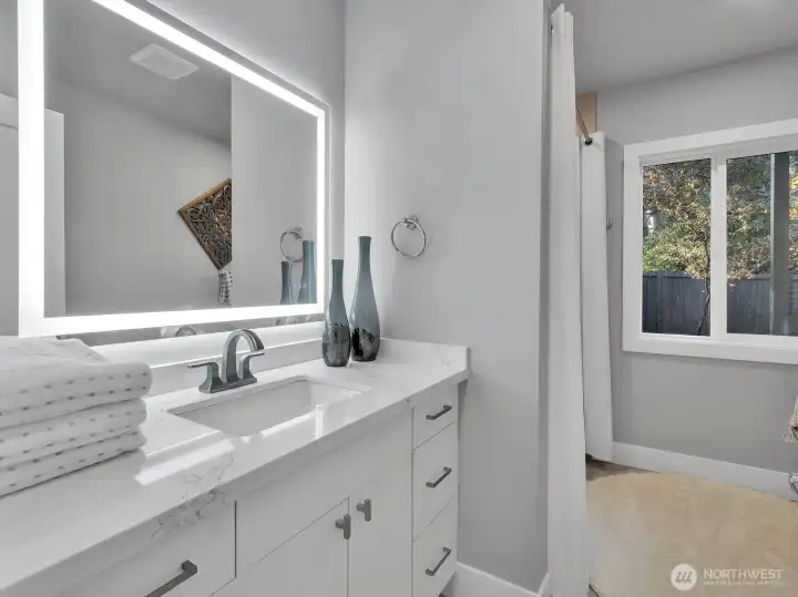 Bathroom #1a.
