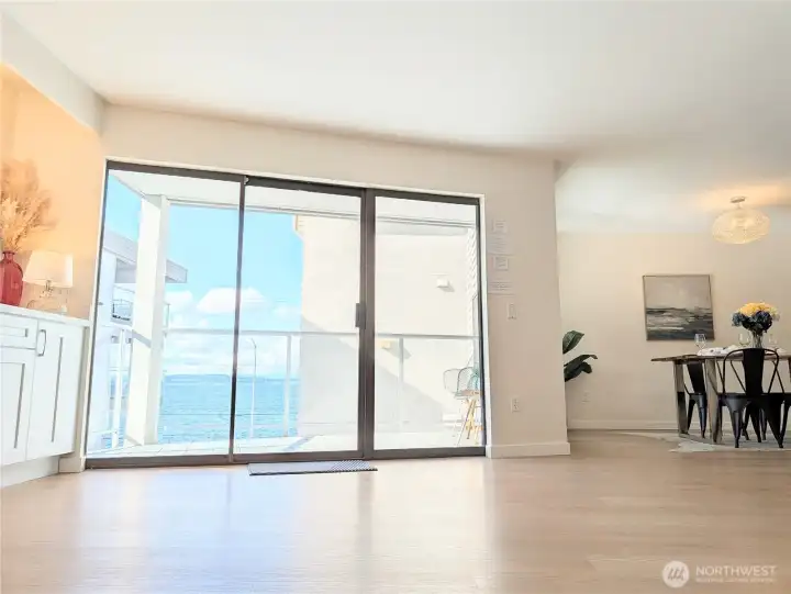 Beautiful sunny days at Alki can't be beat!