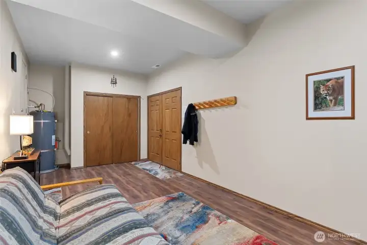 Lower Level Bonus Room, Utility Room