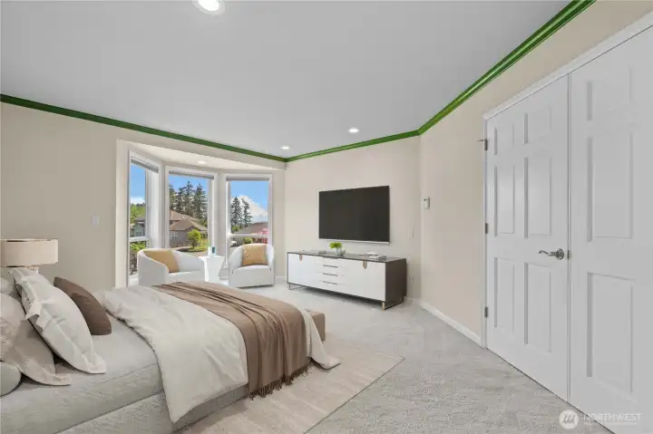 Primary Suite. Beautiful view of the mountain.