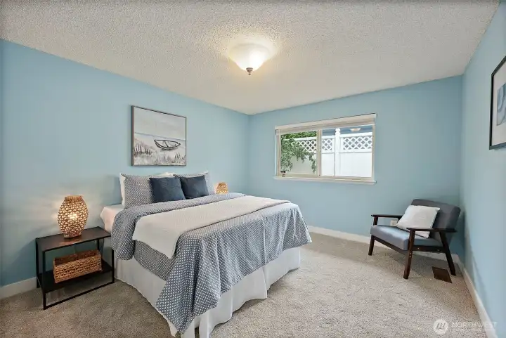 Another extra bedroom