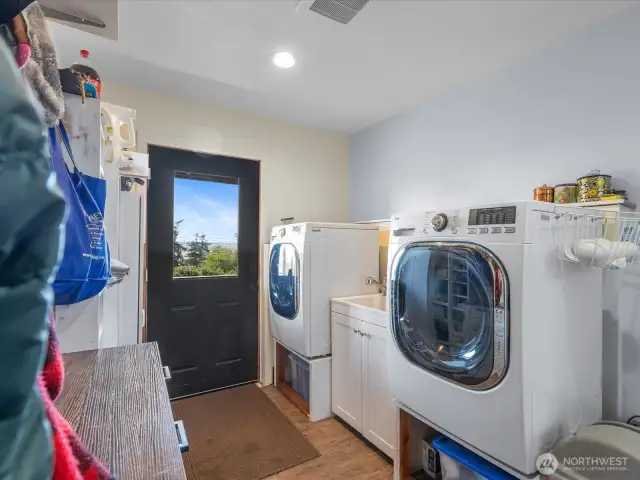Laundry - door to  lower patio and driveway