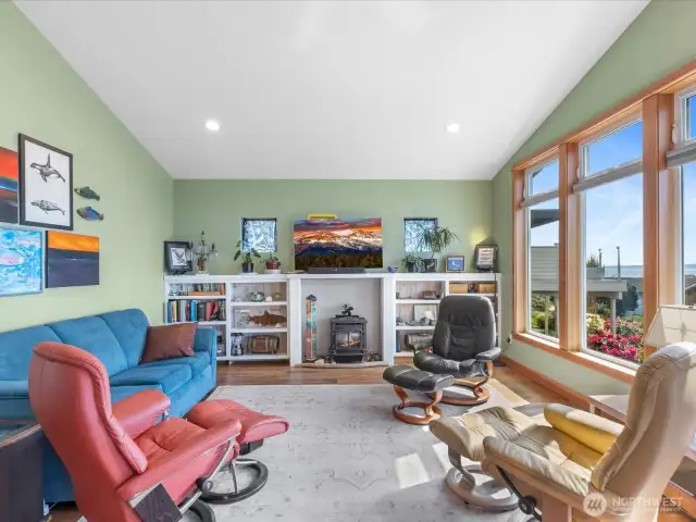 Natural light streams into the west facing