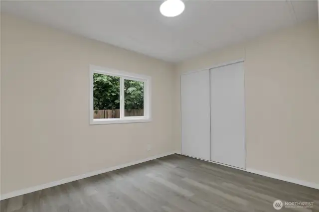 Second bedroom.