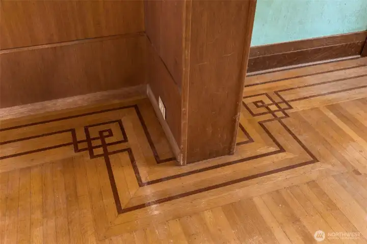 Plenty of in-laid detail throughout
