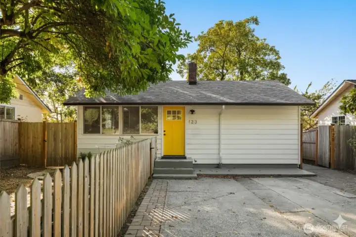 123 MLK Front house