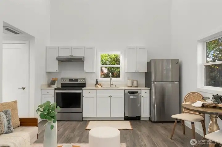 125 MLK: Back house kitchen