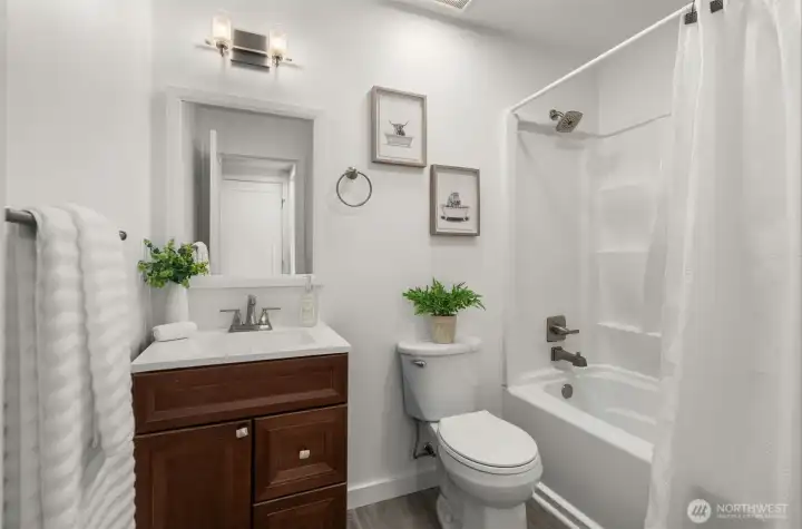 125 MLK: Back house - Full Bath on the main