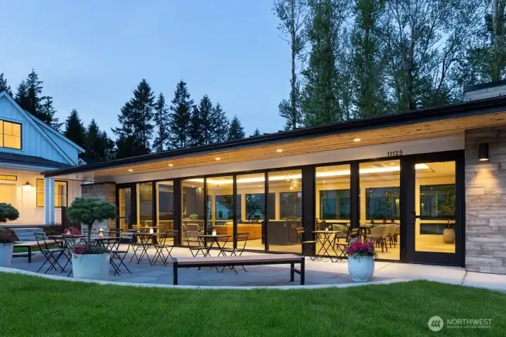 Beautiful Clubhouse for work and play.