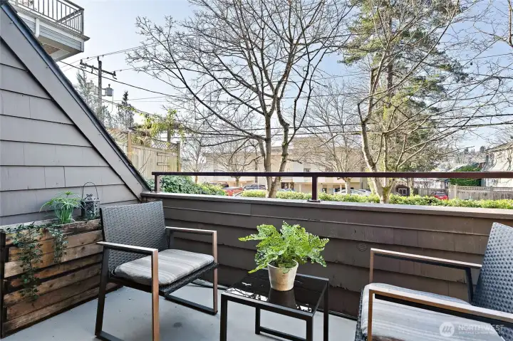 Private deck off living room