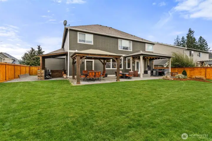 Each side of the house has a gate for entering the backyard.