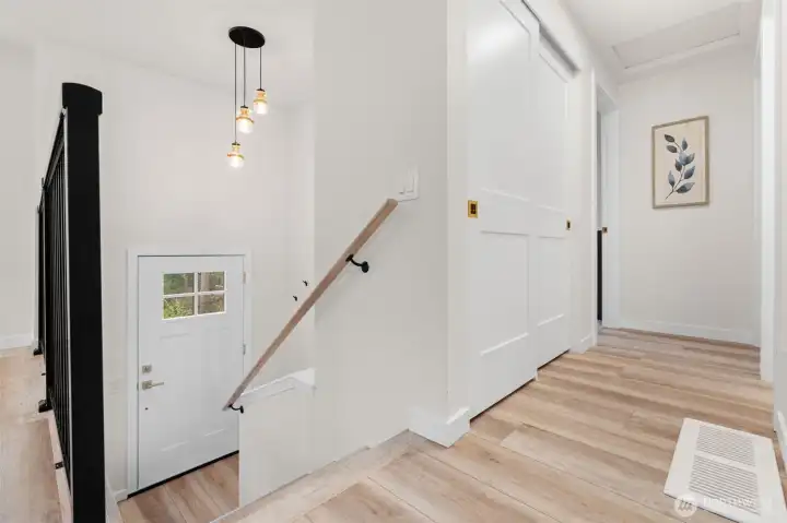 Front interior door entrance