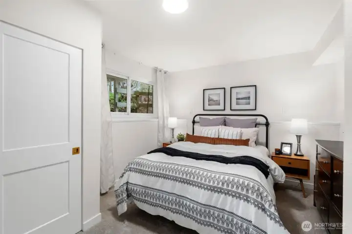 Downstairs bedroom 1