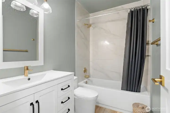 Downstairs full bath