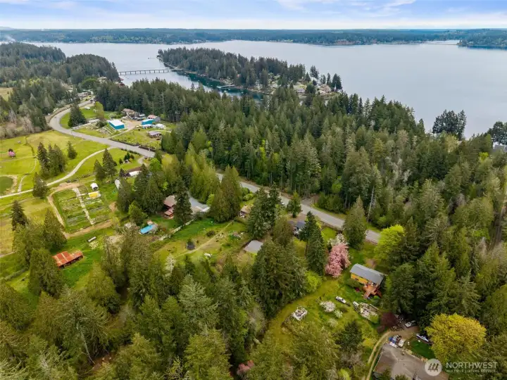 Reach Island, just North of Stretch Island - moments away