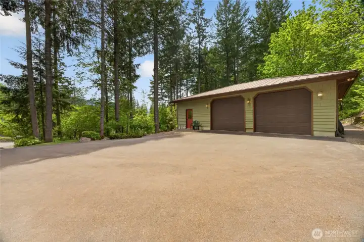 1200 sq ft garage/shop